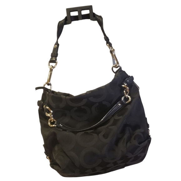 Coach satin black fabric bag with silver links and leather detail SO NICE ❤️ - Picture 6 of 7